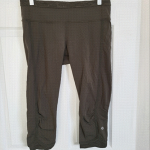 Lululemon womens capris